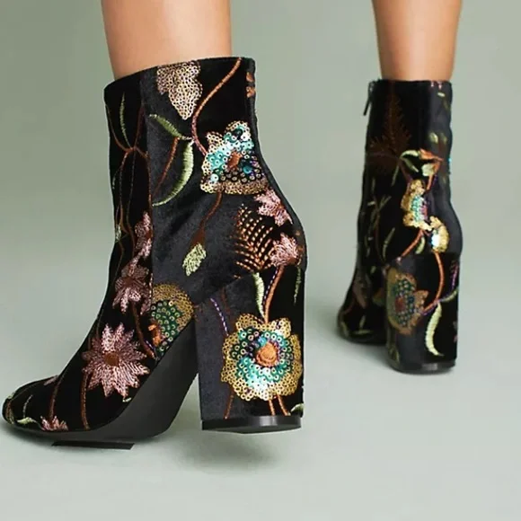 Anthropologie Steven by Steve Madden Lissa Bootie black velvet floral embroider - Picture 8 of 13